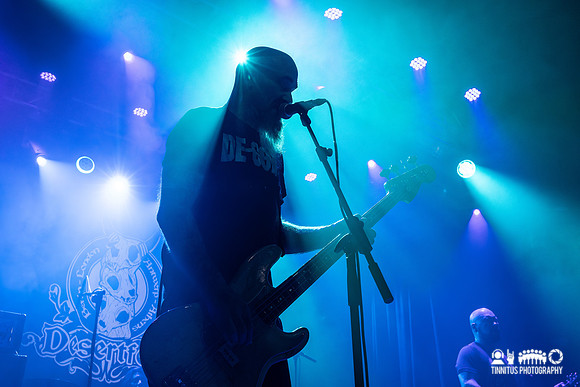 Mondo Generator in concert