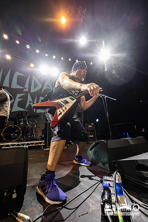 Suicidal Tendencies in concert
