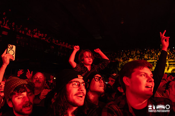 Neck Deep in concert
