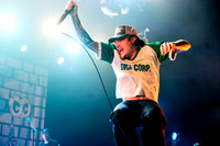 Neck Deep in concert