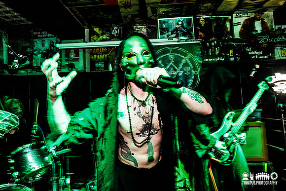 Froglord in concert