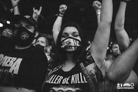 Knocked Loose in concert