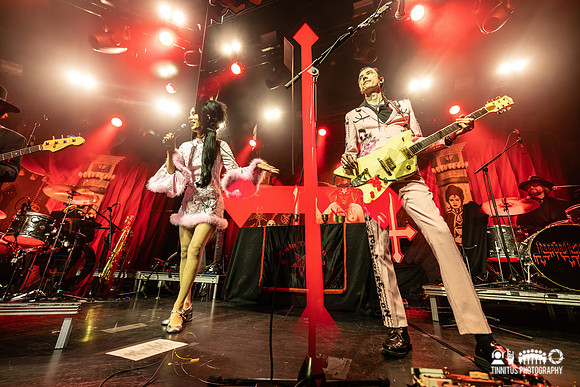 Twin Temple in concert