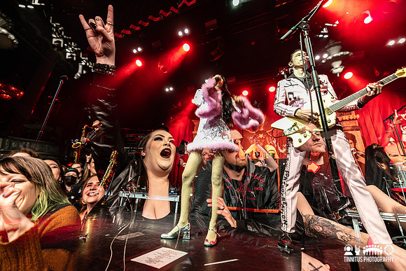Twin Temple in concert