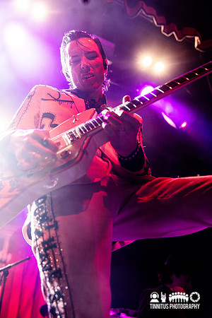 Twin Temple in concert