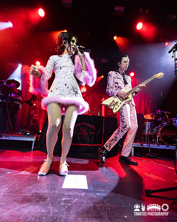 Twin Temple in concert