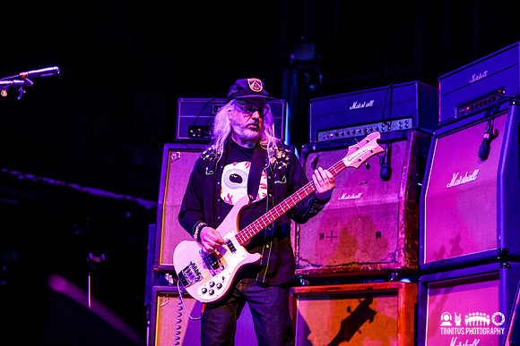 Dinosaur Jr in concert