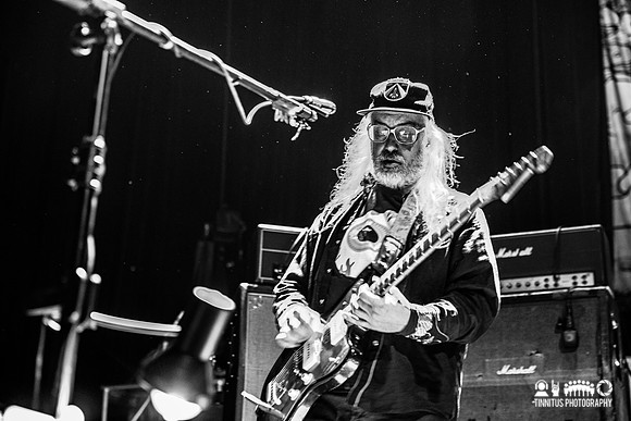 Dinosaur Jr in concert