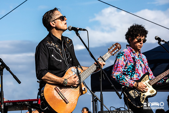 Calexico in concert