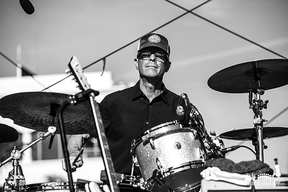 Calexico in concert