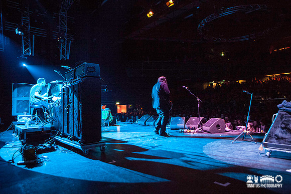 Om in concert
