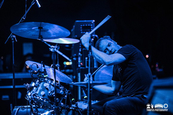 Om in concert