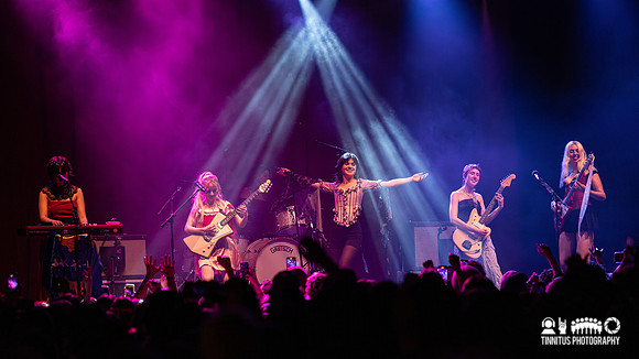 The Last Dinner Party in concert
