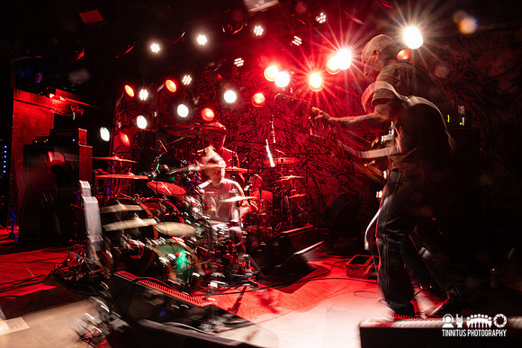 Cherubs in concert