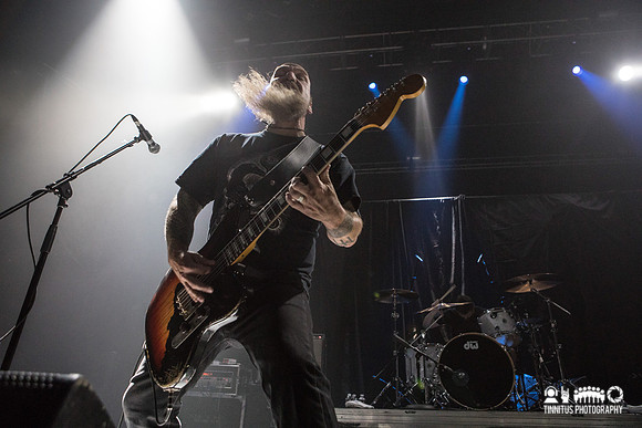 Neurosis in concert