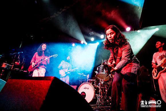 Kikagaku Moyo in concert