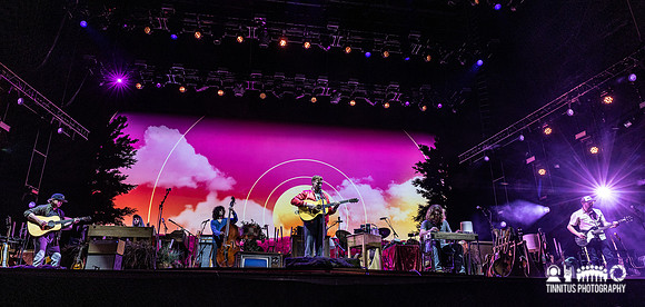 Tyler Childers in concert
