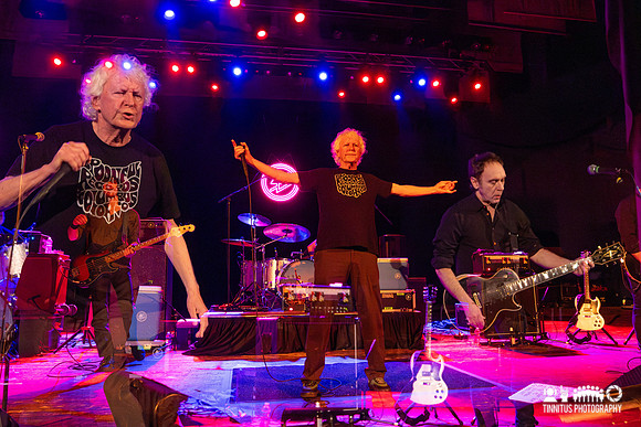 Guided By Voices in concert