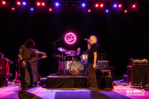 Guided By Voices in concert