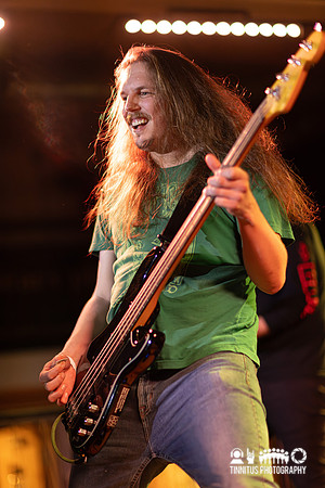 Howling Giant in concert