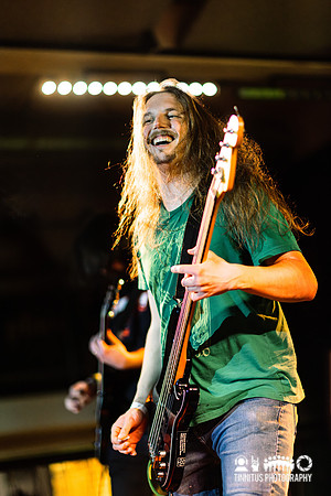 Howling Giant in concert