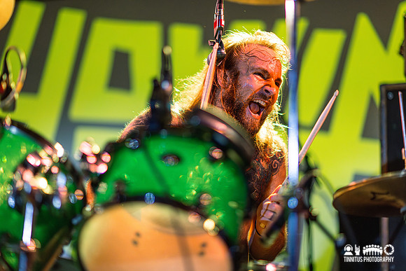 Howling Giant in concert