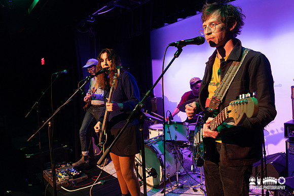 Verity Den in concert