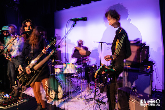 Verity Den in concert