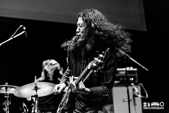 Minami Deutsch in concert