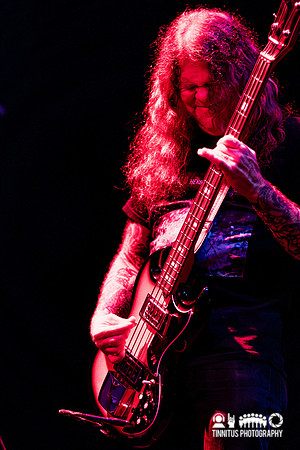 Earthless in concert