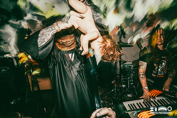 Acid Witch in concert