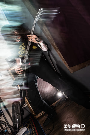 Chained to the Bottom of the Ocean in concert