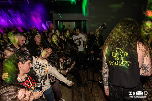 Leather Lung in concert