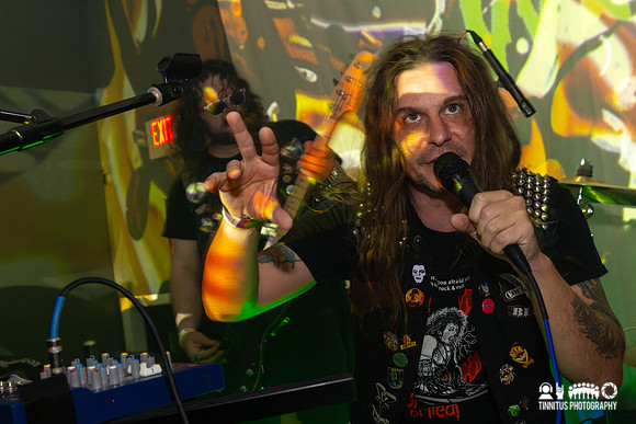 Acid Witch in concert