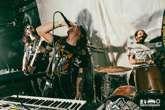 Acid Witch in concert