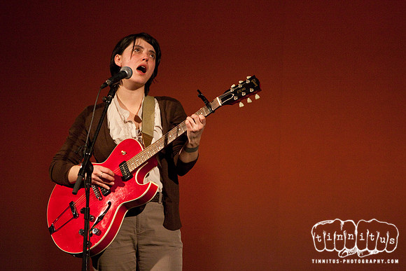 Sharon Van Etten in concert