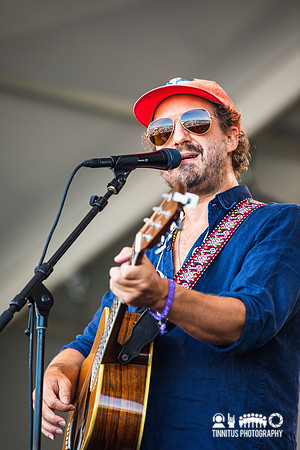 Phosphorescent in concert