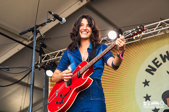Sharon Van Etten in concert