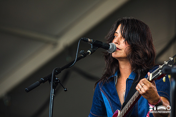Sharon Van Etten in concert