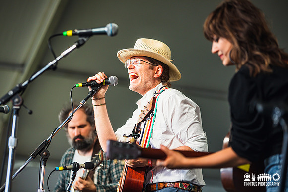Bonny Light Horseman in concert