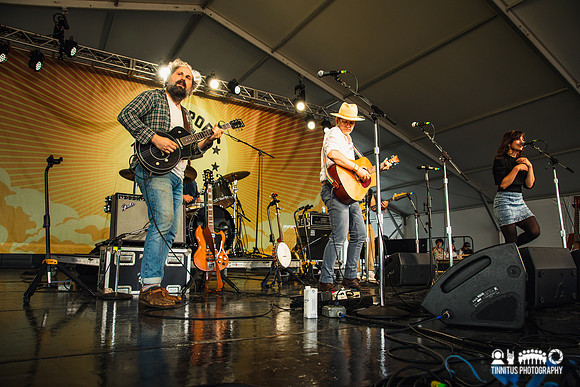 Bonny Light Horseman in concert