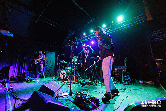 Sluice in concert