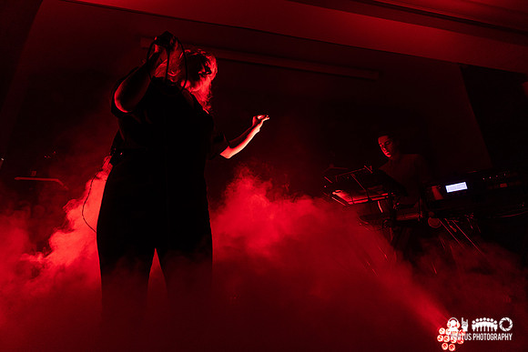 Boy Harsher in concert