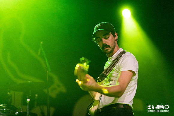 Rolling Blackouts Coastal Fever in concert