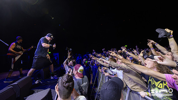 Suicidal Tendencies in concert