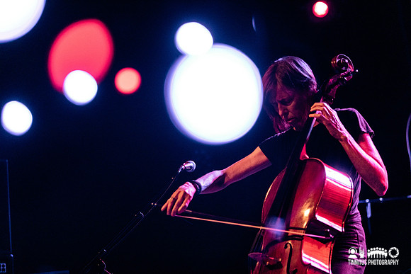 Helen Money in concert