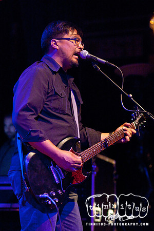 Versus in concert