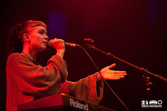 Grimes in concert