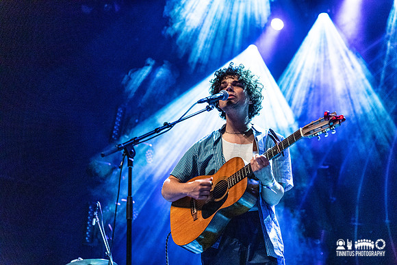 Charlie Hickey in concert