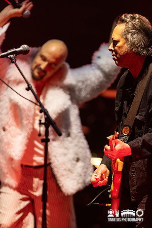 James in concert
